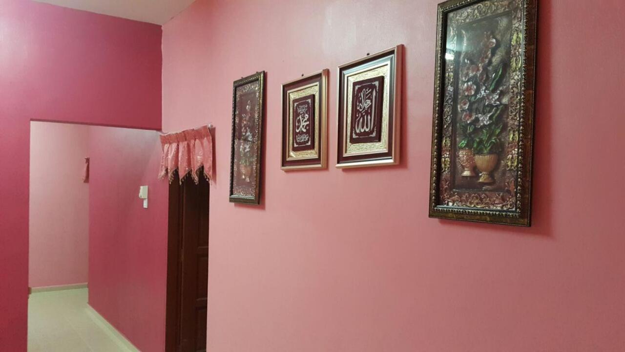 Yasmeen Homestay Kemaman Chukai Extérieur photo